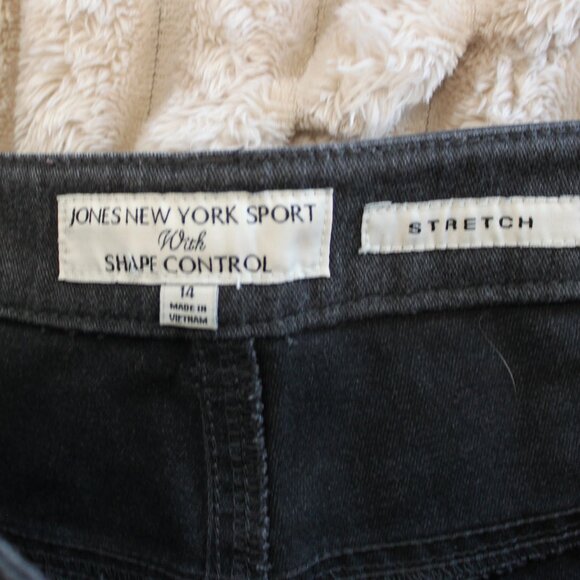 Jones New York Sport with Shape Control Stretch Sz 14 - Picture 4 of 6